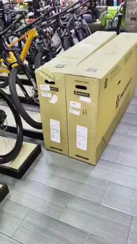 No puede ser, me llegó una Bicicleta🤔☺️ #humor #bicicletas #viral #scottbikes #trekbikes #donwhill #enduro #ciclismodemontaña #medellin #colombia #bogota🇨🇴 #tunja