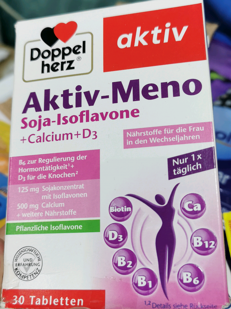 biotin calcium D3 acide folique for women  ménopause  #menopause #calcium #d3 #biotin #acidefolique #multivitaminsforwomen #womenhealth #dz #gym #سن_اليأس  #هرمونات  #hormones #hormonesbalance #womenhormones 