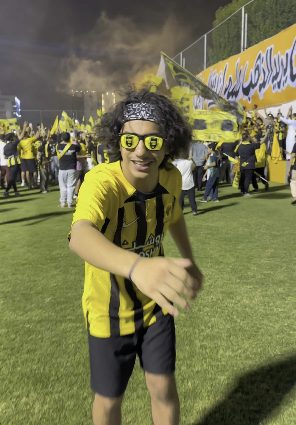 مبروك جمهور الذهب ابطال الدوري!! #foryou #foryoupage #fly #fpy #ittihad #الاتحاد #dance 