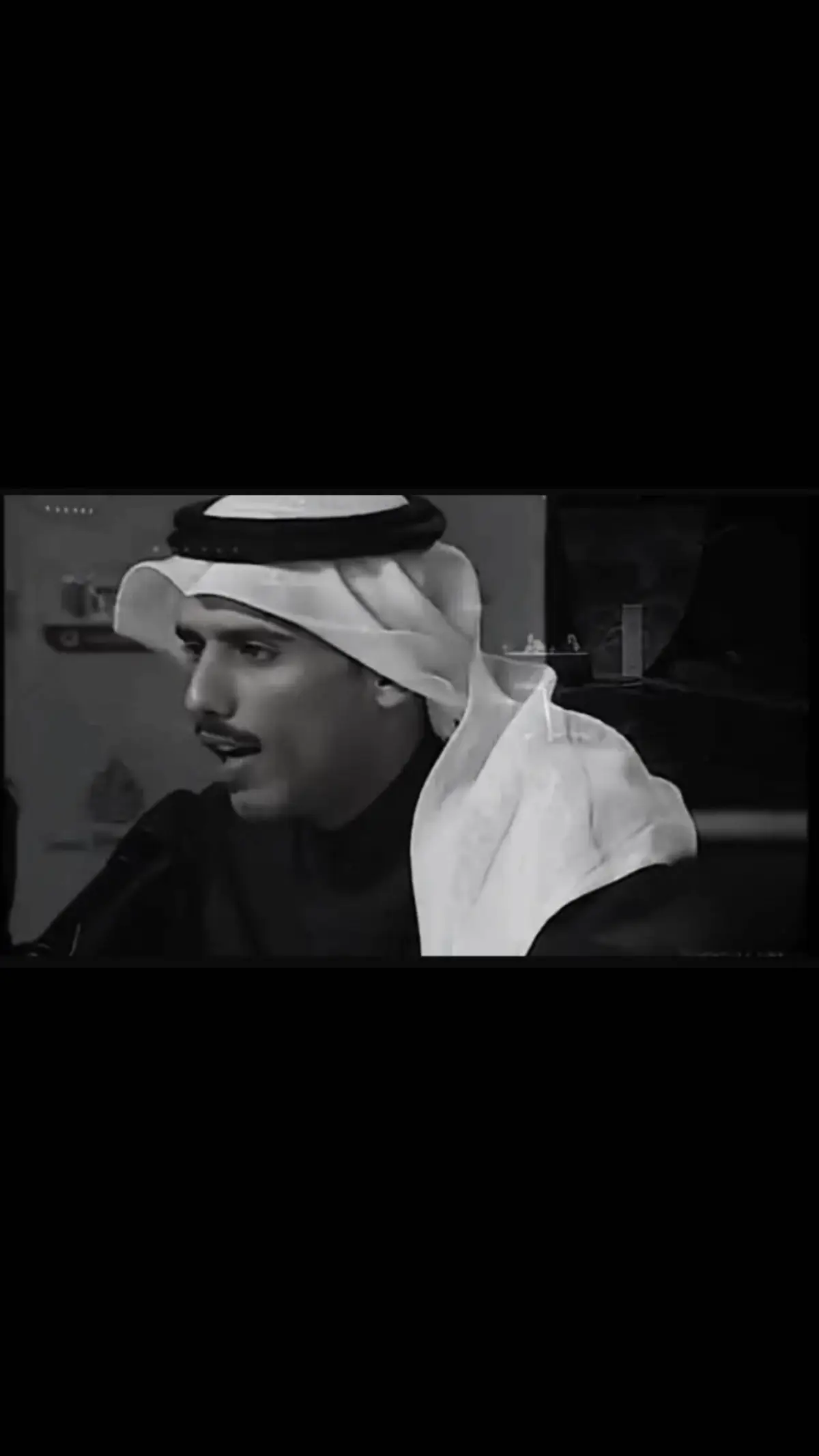 ابهديك الوصال :فراق .. واهديك الفراق وصال ! بسوي مثل ماشوفك تسوي ..وافعل افعالك عشان تعرف من فينا الزعول .. ومن وسيع البال ابيك تذوق فنجالي .. وانا بذوق فنجالك نصيحة احتفظ فيها قصر معك .. الزمن أوطال ابي تسمع كلامي زين .. وتحطة عـــلى بالك .. اذا حبك اهبال أطفال .. لك عندي اهبال أطفال ولا .. وابشر بعد بهبال حب ماهو  بهبال اذا قصدك تهين اســـمي عشان تشمت العذال حشا لا انته ولا غيرك .. ولا عشرة من اشكالك   #fyppppppppppppppppppppppp #fyp  #viral  #foryou #F  #rxplore #a#h  #n #r  #اكسبلورexplore 