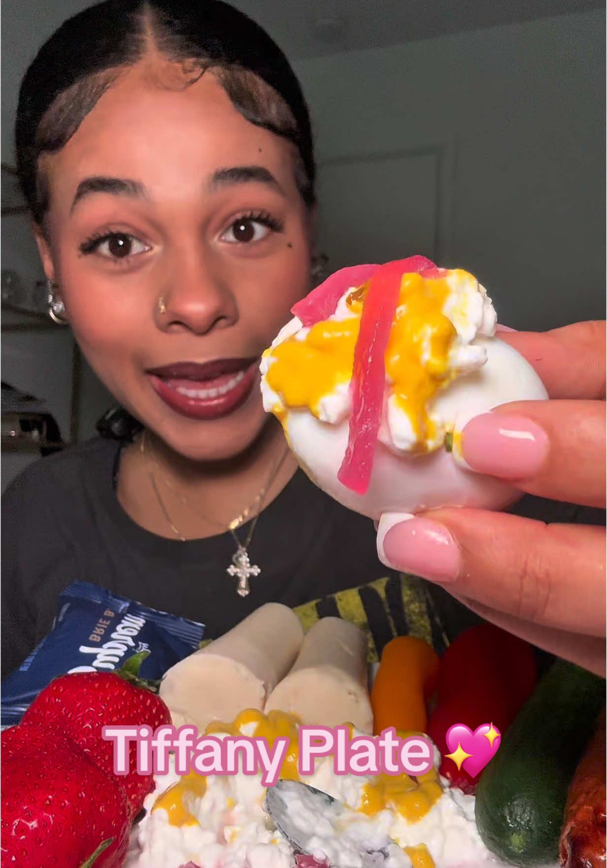 I felt like a rabbit this entire video!😂 @Tiffany Magee - Healthy Eating this was soooo good! I absolutely loved it! It was very filling and very versatile! I would absolutely eat this everyday! I wanna post bloopers for this video cause it was ALOT behind the scenes 😭😭😭 I tried to keep in a few funny clips for yall…. I hope yall enjoy the healthy meal! LITE AND FRESH OKAY!!!   BUT I HOPE YALL HAVE AN AMAZINGGG DAY STAY BLESSED AND BEAUTIFUL REMEMBER GOD LOVES USSS!!!! I LOVE YALLL SO MUCH THANK YALL FOR THE LOVE AND SUPPORT!!!!💖💖💖💖💖💖💖💖🍀 #foryoupage #fypシ #fyp #viraltiktok #mukbang #explore #viralvideo #shorts #Recipe #asmr #eating #creatorsearchinsights #tiffanyplate #healthy 