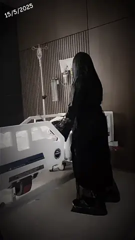 دایک ئەو کەسەیە خوا وەسفی کردوا نەک خەڵک🦋🖤...