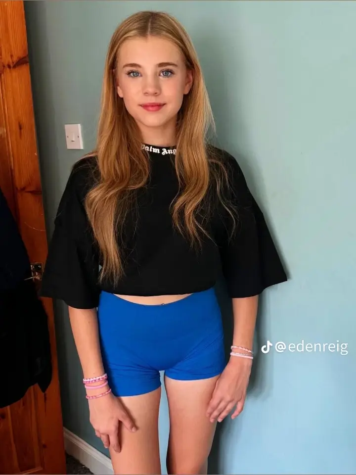 #model #beauty #fashion ##UKgirl #BellaSmith