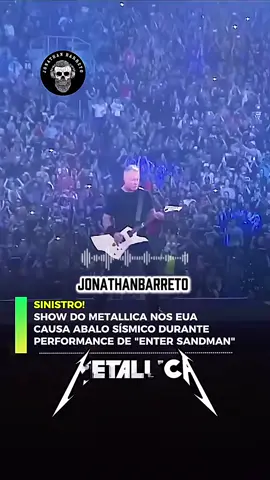 🗞️Um show épico do Metallica no Lane Stadium, em Blacksburg (Virgínia), no dia 7 de maio, surpreendeu não apenas os fãs presentes, mas também os cientistas locais. Durante a apresentação da música “Enter Sandman”, mais de 60 mil fãs dançando e cantando juntos causaram vibrações tão intensas que foram detectadas pelo Observatório Sismológico da Virginia Tech como um “evento sísmico menor”. 👉🏻De acordo com os pesquisadores, o movimento sincronizado da multidão gerou tremores que foram cientificamente confirmados e medidos abaixo de 1,0 na escala Richter. Embora considerado um tremor de baixa magnitude, o impacto foi significativo o suficiente para superar em 4 a 5 vezes os tremores normalmente registrados durante partidas de futebol americano no mesmo local. 👉🏻”É impressionante ver como a energia de uma multidão pode ser tão poderosa”, destacou o geofísico Martin Chapman em entrevista à ABC News. A equipe do Observatório Sismológico ressaltou que, embora a experiência ao vivo seja única, o vídeo multicâmera compartilhado pela banda oferece uma visão incrível da energia do público. 👉🏻Esse evento inusitado não apenas emocionou os fãs do Metallica, mas também trouxe uma perspectiva fascinante sobre o poder das vibrações coletivas em grandes eventos. Será que esse fenômeno se tornará uma marca registrada dos shows da “M72 World Tour”? Só o tempo dirá, mas uma coisa é certa: essa turnê já está deixando sua marca de maneira inesquecível. 📌Siga @jonathanbarreto, sua revista Rock online! 🤘🏻🎸 #metallica #show #rock #noticia #criadordeconteudo #criador #tilrok #crescernotiktok #explorar #explore #fyyyy #foryou #foryoupage #fyp #tiktokviral #viralvideo #viral #viraltiktoks 
