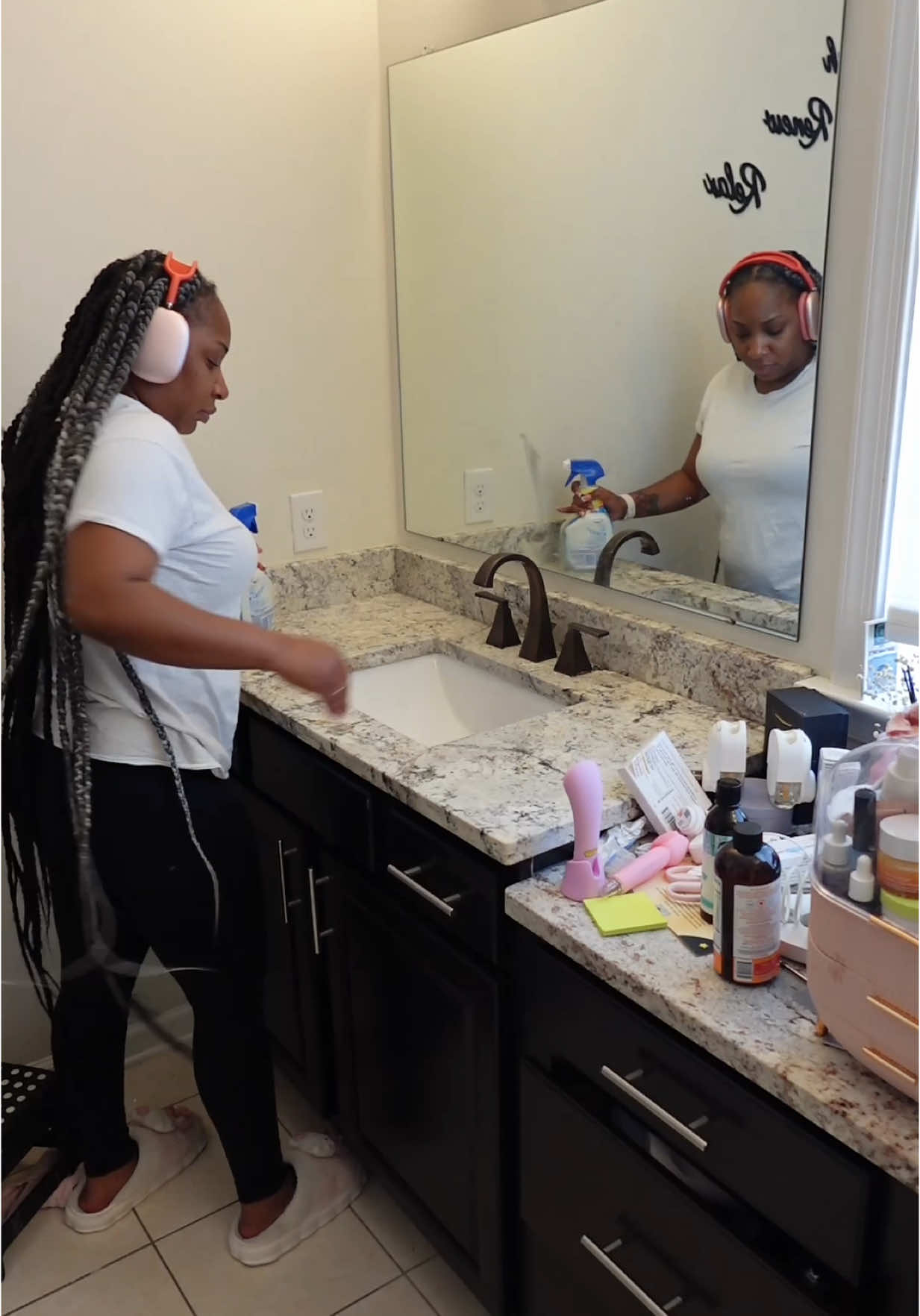 Behind every strong child is a mother who knows how to be a superwoman, balancing love, strength, and wisdom with grace. #cleaning #clean #stayathomemom #stayathome #momlifebelike #cleanwithme 