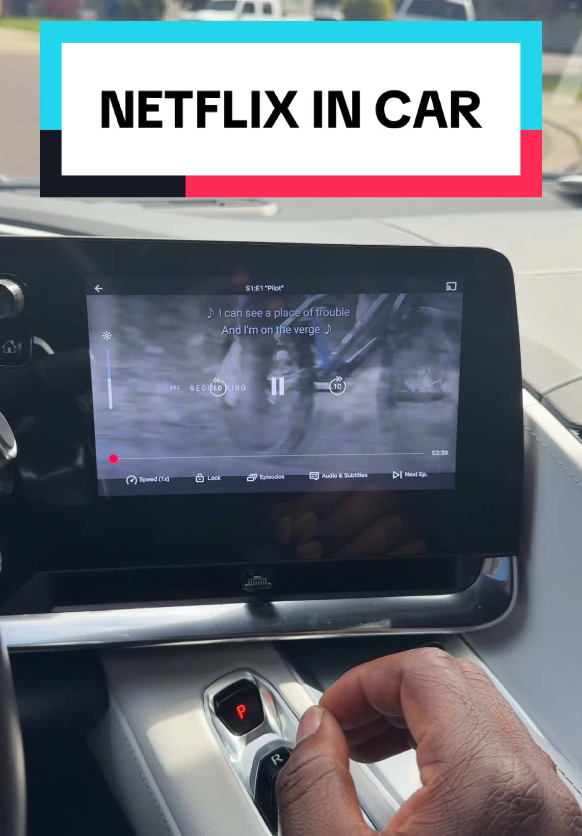 Watch Movies in car #autosky #movies #carplay #netflix #movie #applecarplay 