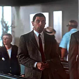 Mr Bean no aeroporto 🤣 #mrbean #mrbeanedit #mrbeancomedy #edit #fyy  IB @specter.aep