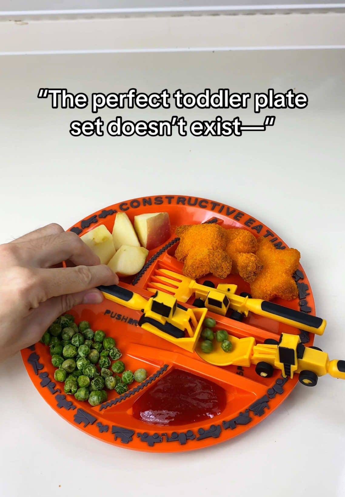 Your toddler will actually want to eat with this😭🚜#toddlermusthave #plateset #kidsutensils 