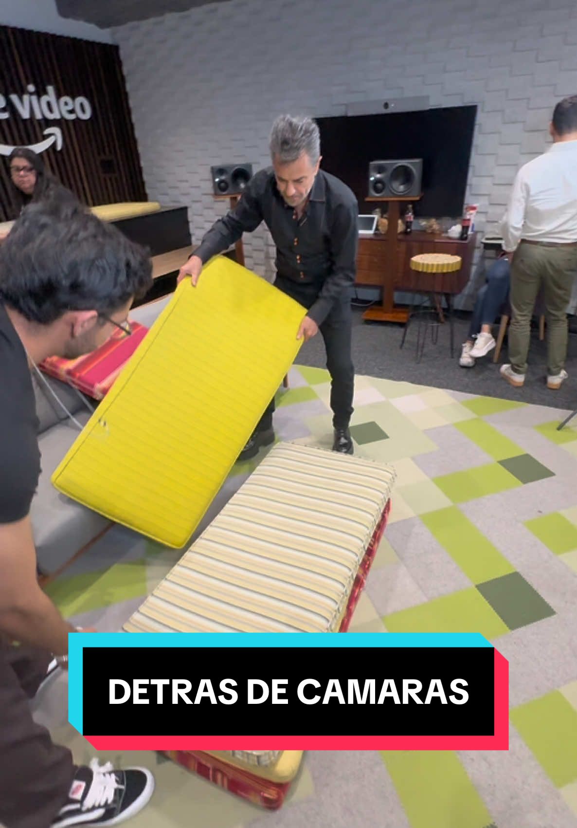 Volé dos metros