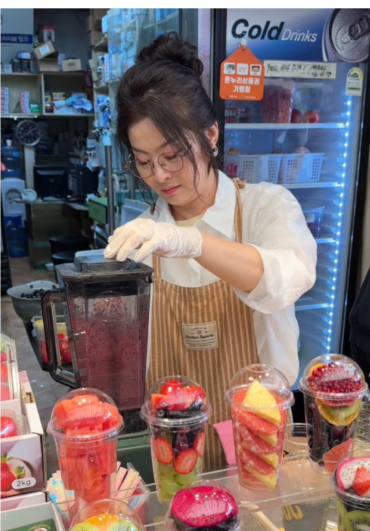 $ 01 Fresh Fruit Juice Korean Street #fypage #fyp #foryou #foryoupage #food #Foodie #streetfood #yummy #viral #trending #fruit  #yummyfood #follow 