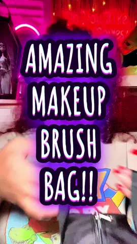 WHERE HAS THIS BEEN ALL MY LIFE!!  #makeupbrushbag #makeupbrushtravelbag #brushtravelcase #brushcase #makeupbag #makeup #makeupbrushes #musthave 