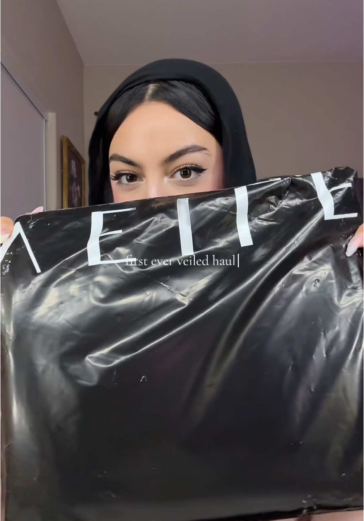 @Veiled #veiled #veiledcollection #hijabi #hijab #hijabhaul #hijabifashion #fashion #fashiontiktok #arab #ArabTikTok #unboxing #haul #fyp #fypシ #foryoupage #clothes #viral #viraltiktok #OOTD #xyzbca #views #girlies #cute #aesthetic 