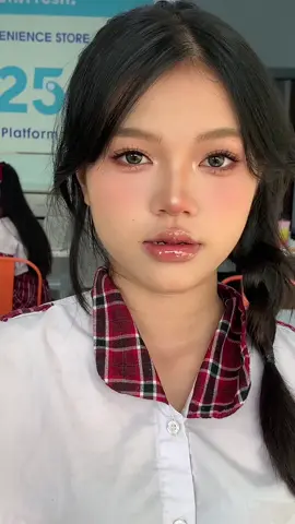 Makeup kỉ yếu  #makeup #xuhuong #yokomakeup #viral #fyp 
