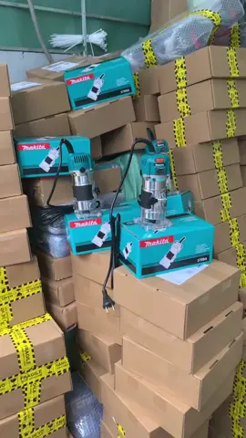 Máy soi gỗ đánh cạnh makita 3709A có điều chỉnh tốc độ 6 cấp, máy phay gỗ makita công suất 530w lõi đồng nguyên chất #maysoigomakita3709chinhtocdo #mayphaygomakita #xuhuong #dogiadung #cuahangcongtrinh