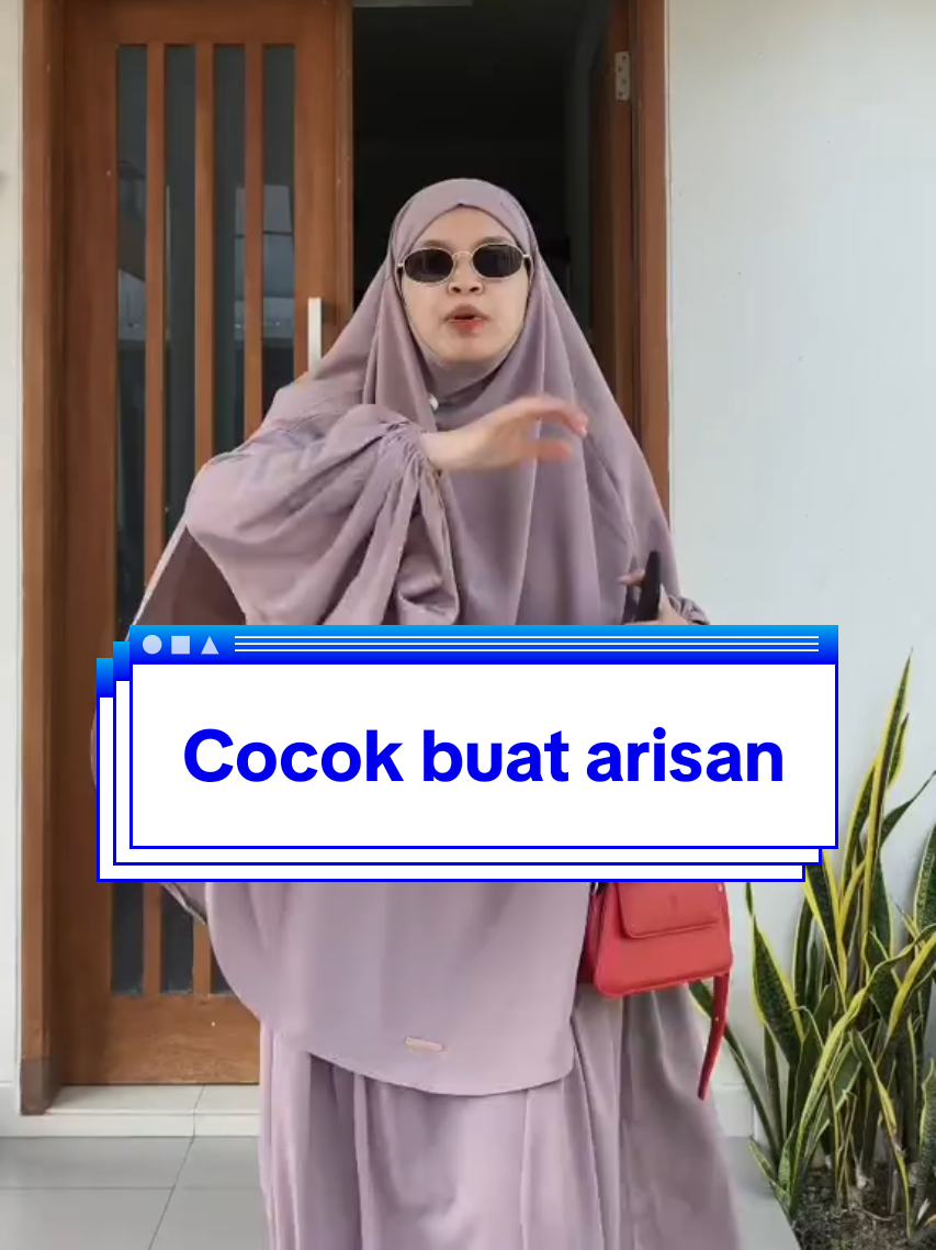 Look princess klo pake gamis ini, bahannya adem dan flowy bangettt #frenchkhimar #khimarbandana #abayaantiuv 