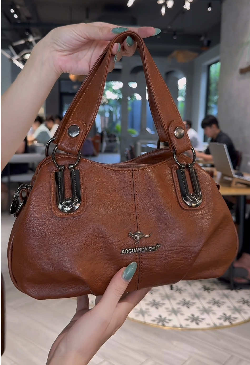 túi sách da mềm sang trọng #túi #tuixach #xuhuong 