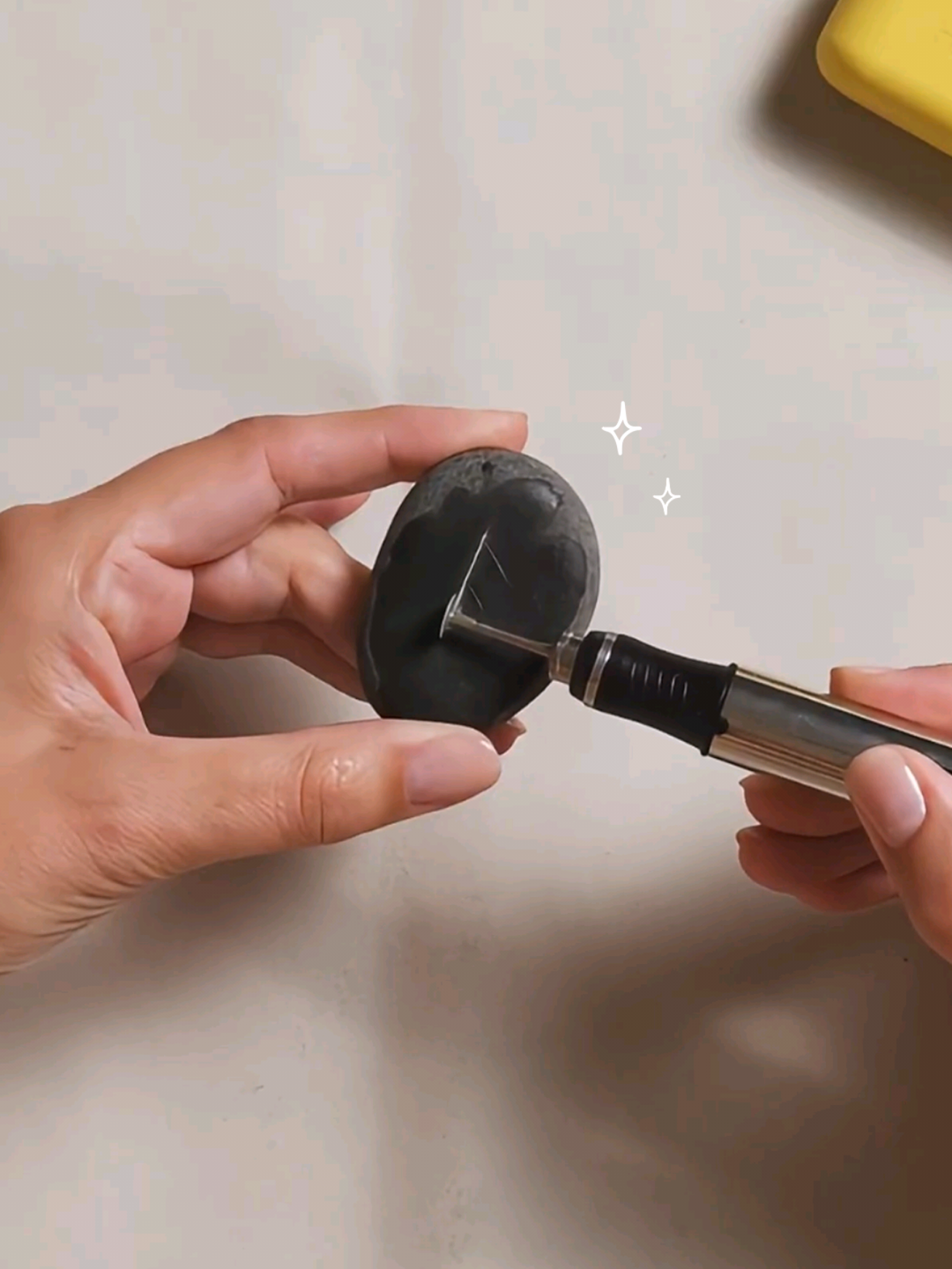 Smooth surfaces are easy. But can you handle stone? 🪨 We took the Customizer straight onto a rock. Here’s the full process, rough edges and all. Think you could pull this off? Let’s see it ✨ #engraving #stones #art #homemade #DIY 