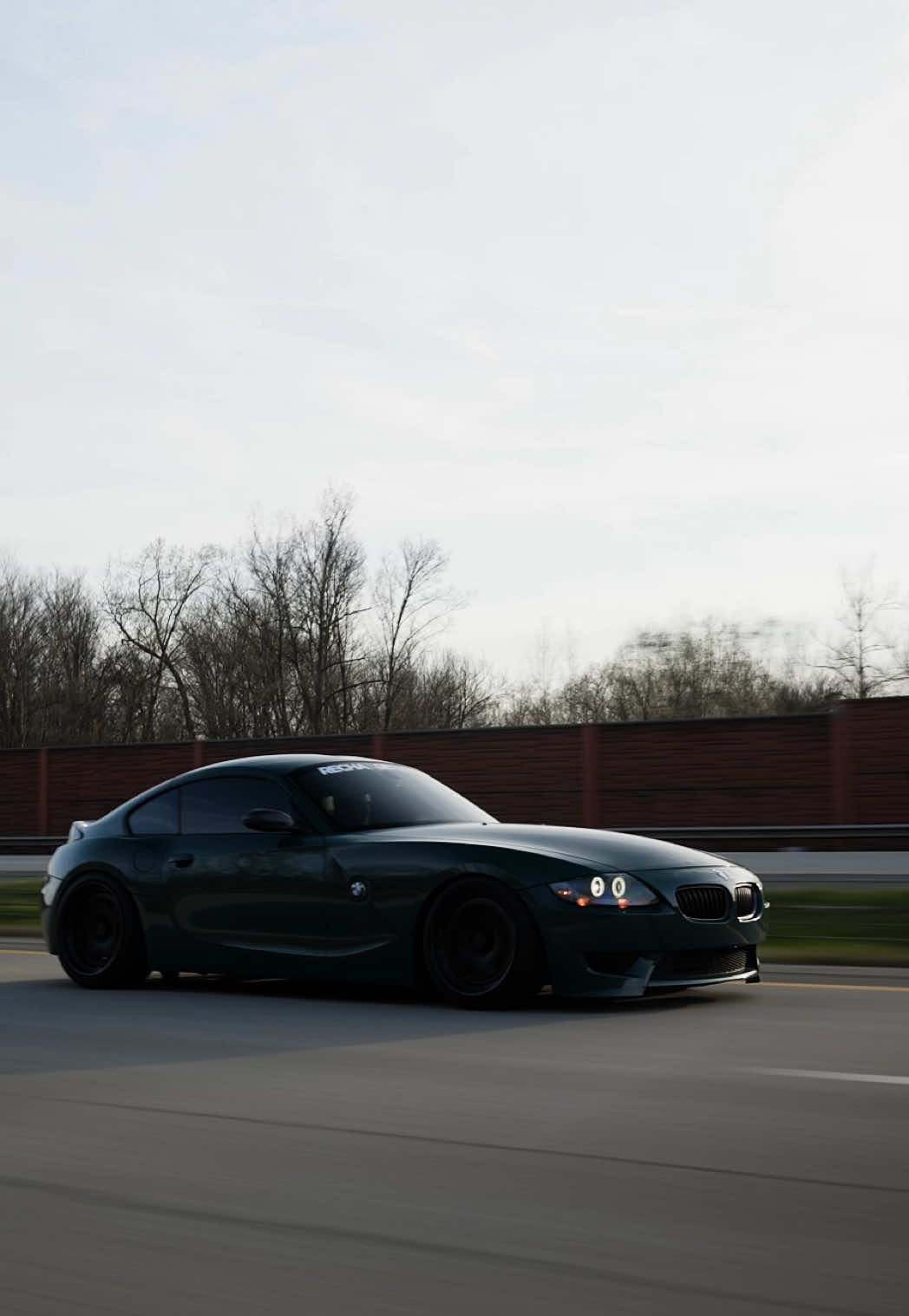 Can you guess the motor? #bmw #z4 #exhuast #straightpipe #turbo 
