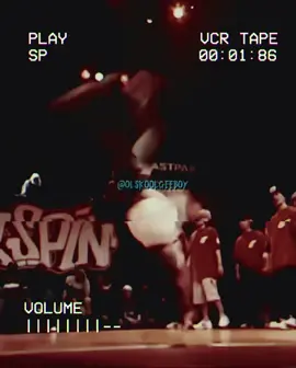 in the 2000s 🔥🤸🏻‍♂️#breakdance #battle #breakdancing #culture #bboys #2000s #oldskool #dayz #throwback #vid #goodoldays #break #dancing #style #moves #backthen #awesome #breakdancers #life #dance #foryoupage #fyp 