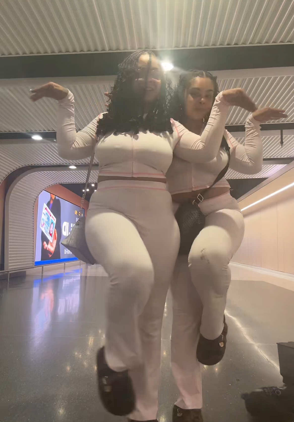 Chicago girls trip 🥳 #fyp #foryou #trending #viral #chicago 
