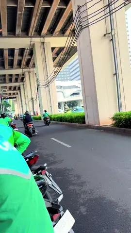 tempat adu khodam ya di sini #NooS #pejuangrupiah #grabhemat #fyp #ojoltiktok 