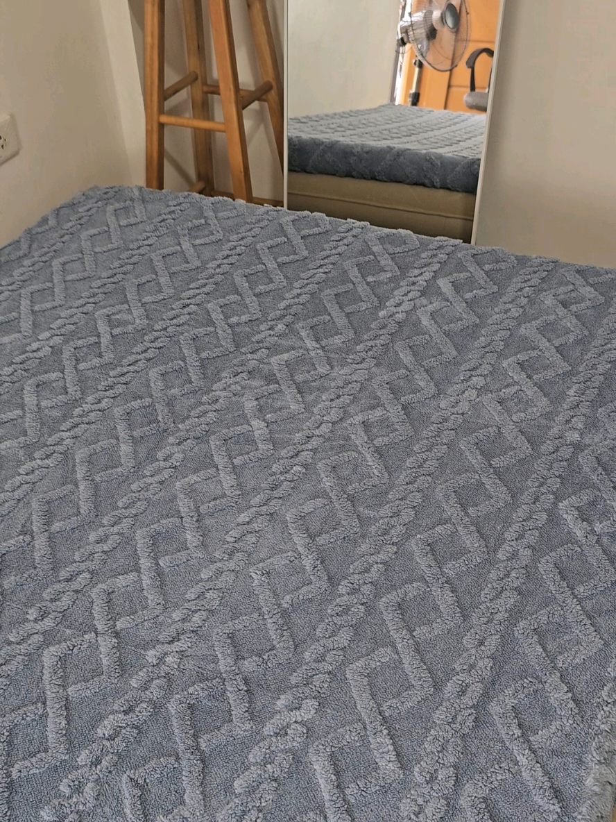 [ Velvet Bedsheet Machine WashableDust Resistant Fully Wrapped Anti-Slip Mattress Protector ] #bedcover #bedsheet #VelvetBedsheet #LuxuryBedding #MachineWashable #DustResistant #MattressProtector #AntiSlipBedding #HomeEssentials #BeddingGoals #ComfortAndStyle #FullyWrappedProtector