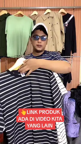 ready berbagai macam pakaian pria harga murah kualitas mewah order cek video #pakaianpria #outfitkekinian #kaosmurah #fashioncowok #produktrending #tiktoklive #livehighlights 