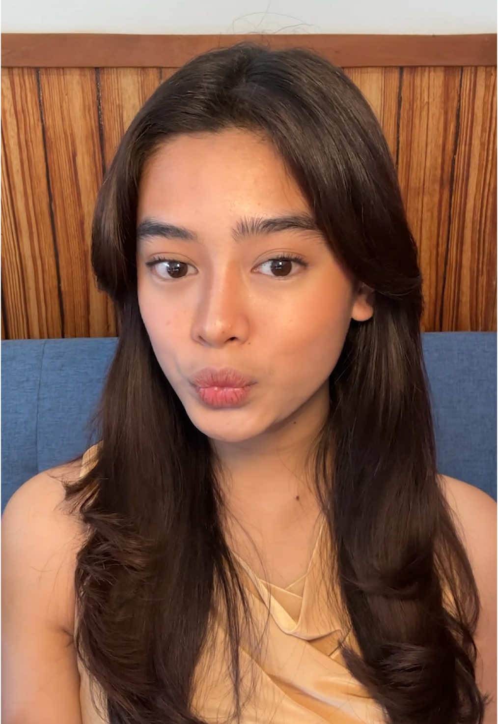 cuusss biar samaan! @maybelline_indonesia  #GoldUpSatset #SunkisserBlushHighlighter #WeAreMaybelline #makeup