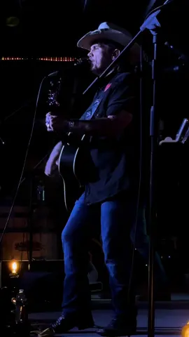 This was such a fun night! 🔥 🎶@Bryan Martin it was wonderful finally meeting you!! Excited you’re coming back in July! Maybe I’ll open for you next round…🎸🎙️🥰 #nashvillenorth #pnw #livemusic #concert #setlist #bryanmartin #musician #whataboutme 