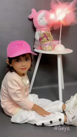 Outfit yang bikin anak cakep 😍😍 #outfitanakcewek #outfitkece #bajuanak #bajuanakmurah 