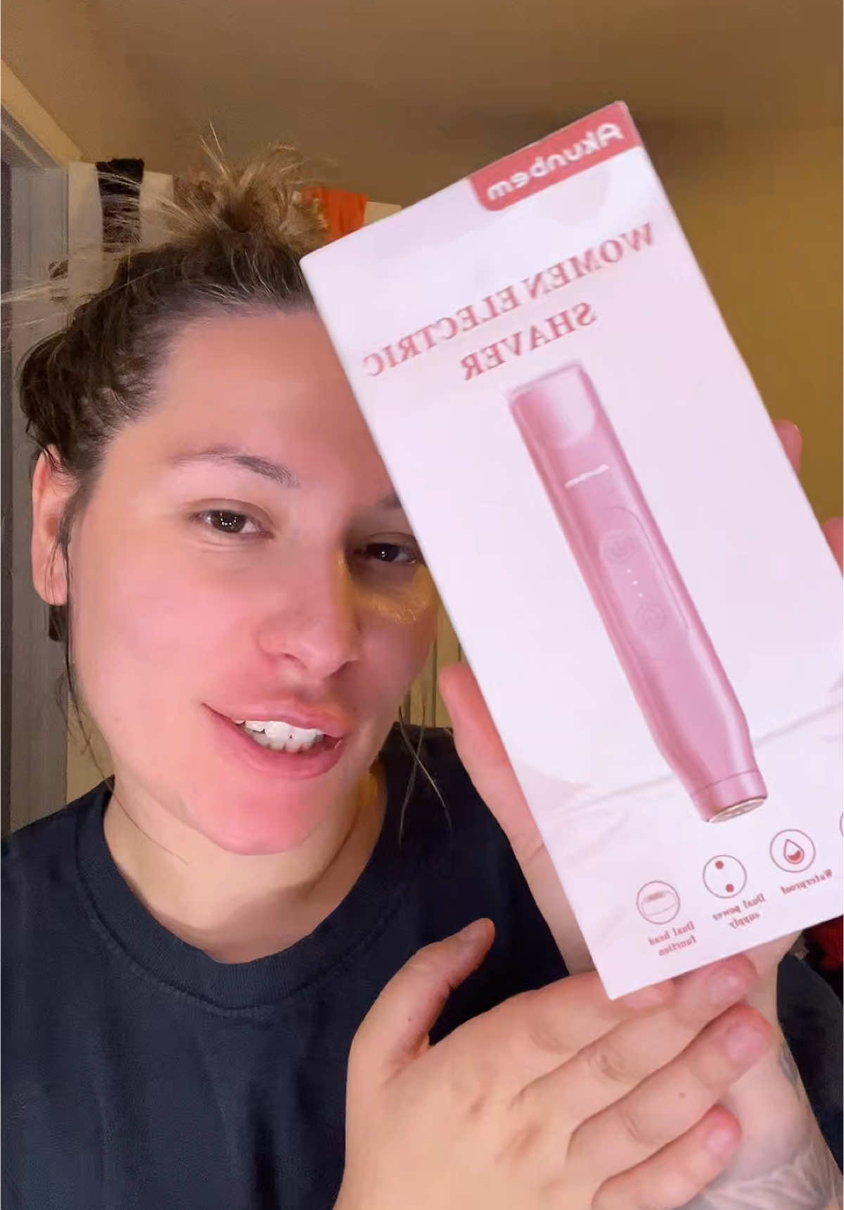 I can’t wait for summer 😍🌞 #shaver #electricshaver #bikinirazor #summertime #summerneeds #bikinilinecare #viral #fyp #creatorsearchinsights #tiktokshop 