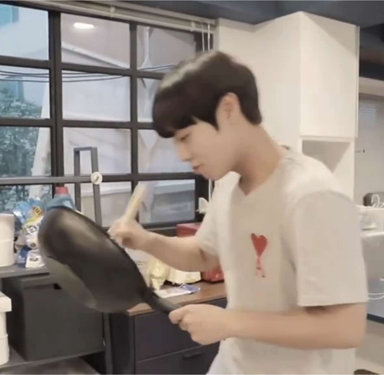 ex. #parkjihoon 
