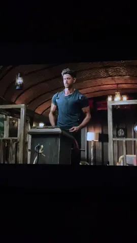 pesona pria matang  #hrithikroshan #bollywood #fyp #war #movies #netflix 