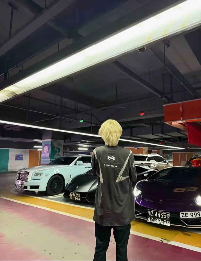 我就要年少有为 少年得志 十八岁得到别人四十岁的东西 展开#阿泽 #广东 #SVJ 