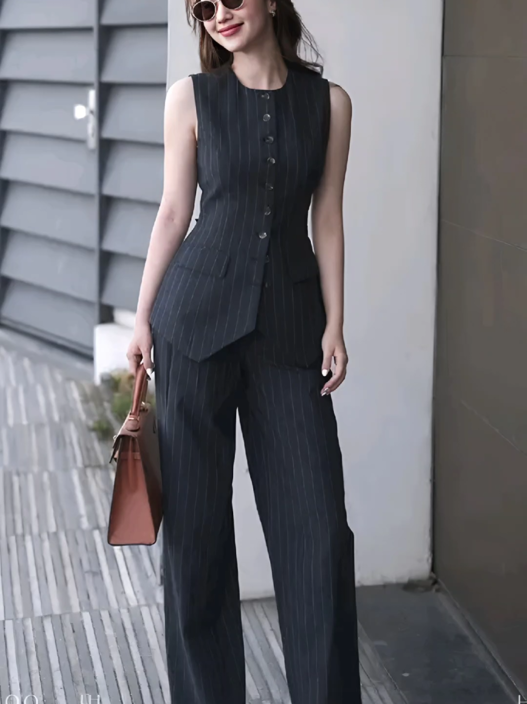 Set công sở gile kèm quần suông tôn lên phong thái sang trọng cho gu thời trang đẳng cấp đến từ thương hiệu HAGOO  #trucclothingfashion #thoitrangnu #xuhuong #fashion #setgile 