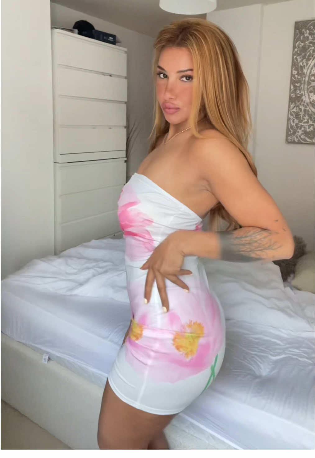 توقيت البث تغير  كل المشتركين راح يكون البث كل جمعه الساعه ١١مساء توقيت السعوديه ✅♥️