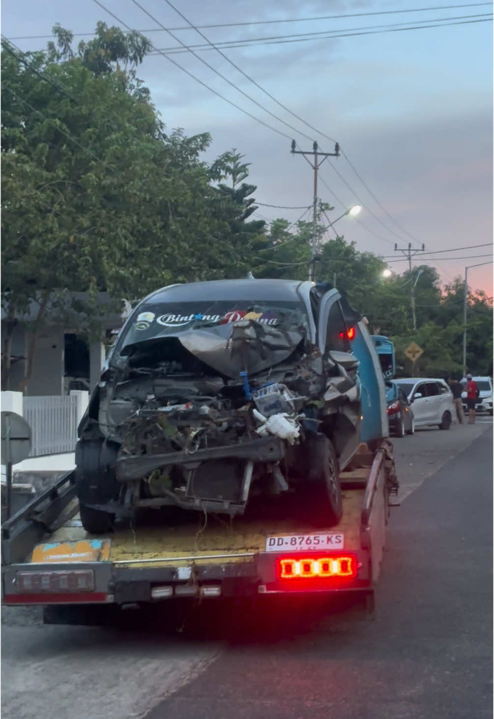 🥀🥀😔  . . . #towingindonesia #lemburmotortowing #towinggacor #barru #pinrang #calya #pppppppppppppppp #fypage 