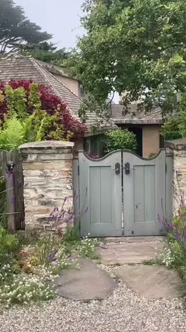 صباح الأمنيات الجميلة صباح الخير والعافية #طبيعة وطرب #فيروزيات الصباح #رومنسيات #اغاني #موسيقى #منوعات_فيديوهات_رائعة #مناظر خلابة #إكسبلورررررررexplore♡ 