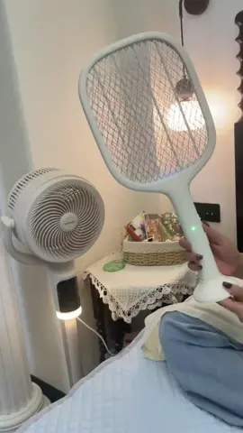 buruan yuk di order sebelum kehabisan #raketnyamuk #raketnyamuksenter #raketnyamukmurah 