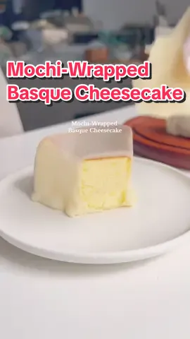 Mochi-Wrapped Basque Cheesecake. #mochi #basquecheesecake #cheesecake #lemoncheesecake #dessert #baking #fyp #Recipe #viralvideos #viraltiktokvideo 