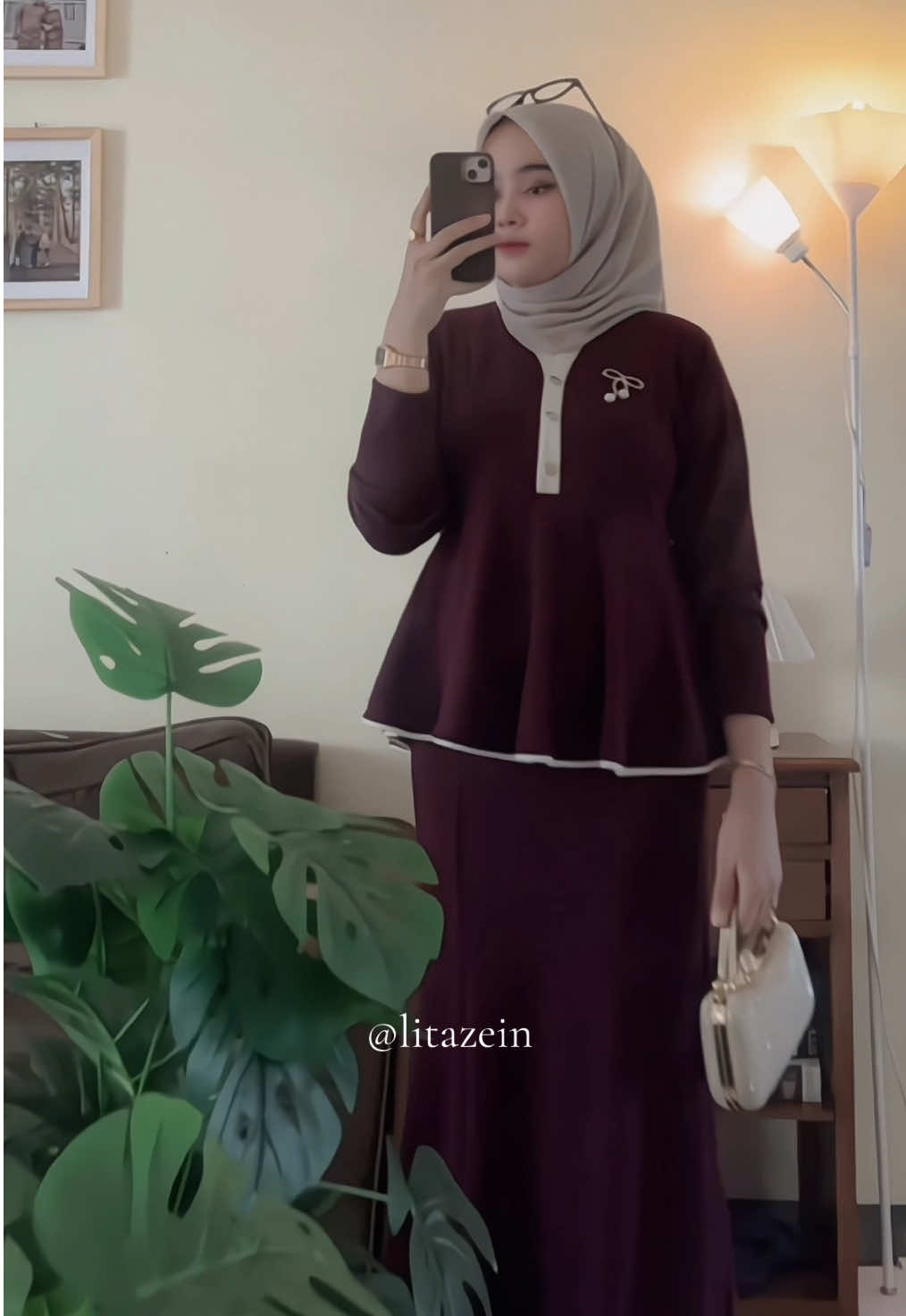 one set burgundy #burgundy #oneset #setelan #setrok #setelanwanita #onesetknit 