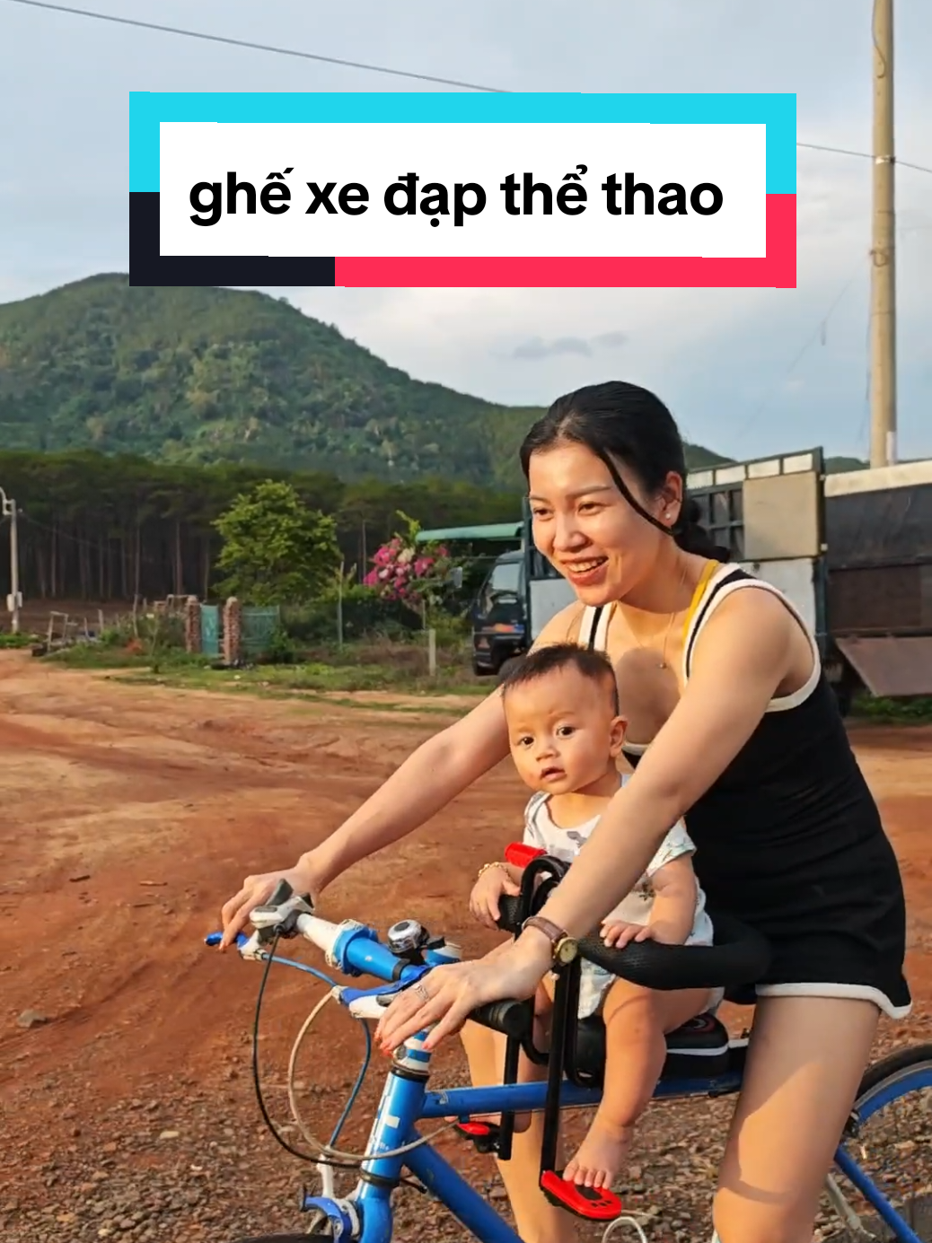 Trả lời @user102103087 ghế xe đạp mình mua cho Sunny nè. Gắn xe đạp thể thao chiều chiều đi dạo nè mom #chinmesunny #chamcon #mebimsua #nuoiconbangsuame #chamconkhoahoc 