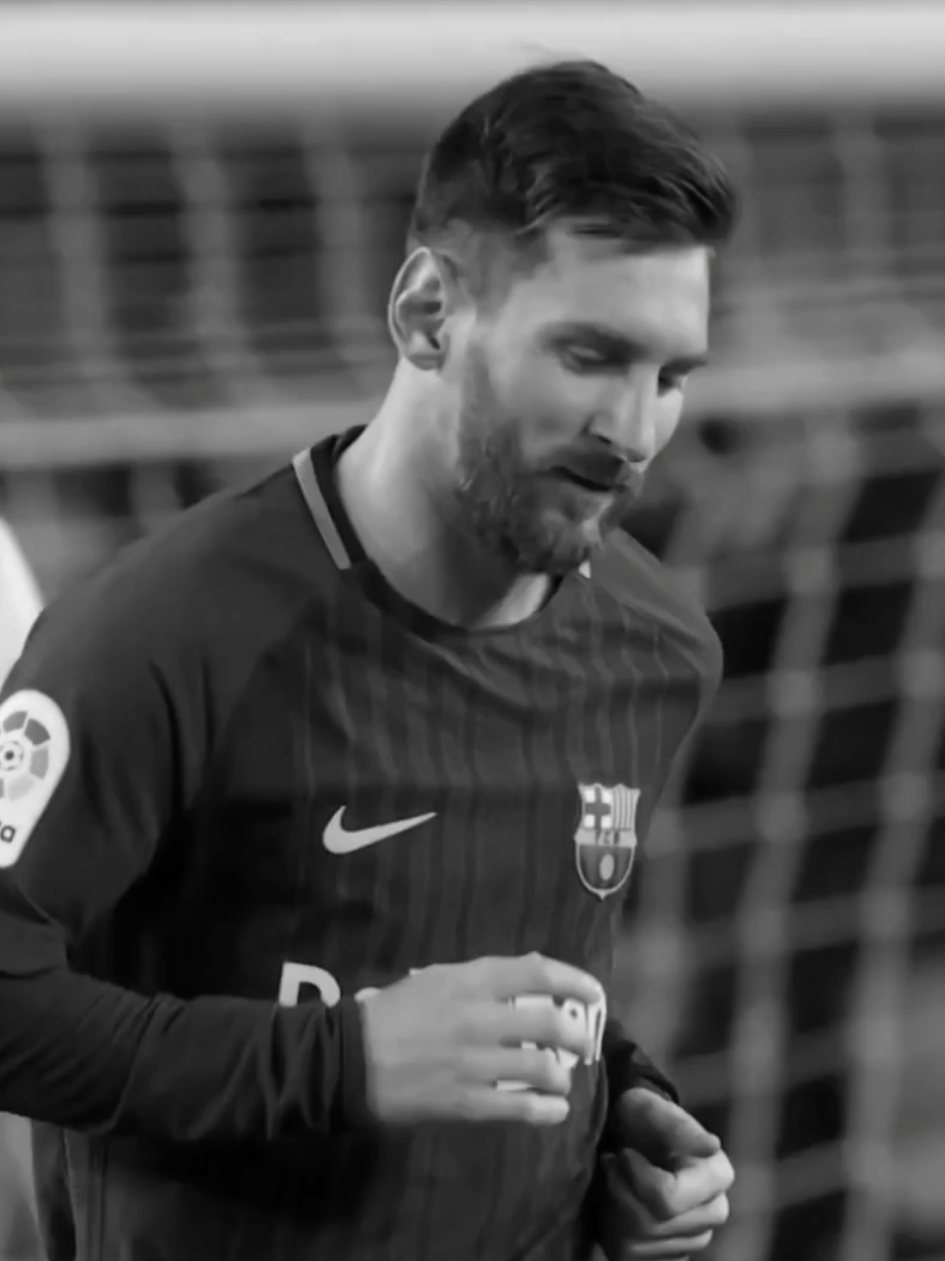 ما مشيت بدرب تمشي بالوريد 😔. #barcelona #Messi 