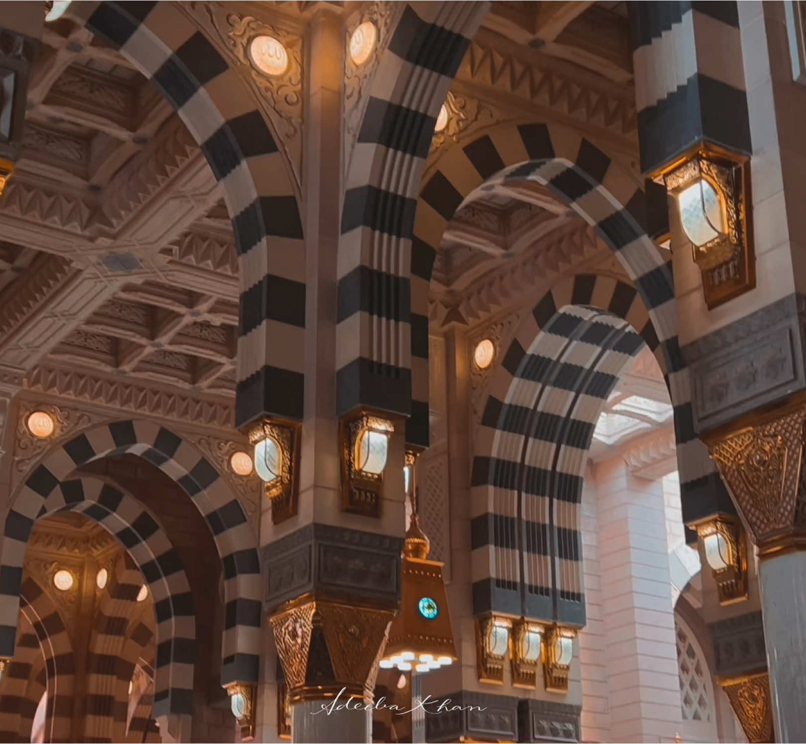 A glimpse of the breathtaking interior of Al-Masjid an-Nabawi  🕊️ Alhamdulillah for this moment. #tiktoktravel #IslamicTok #MasjidAnNabawi #MadinahVibes #SpiritualTok #SacredSpaces #CinematicTok #VisualPoetry #AestheticVideo #CinematicReel #SpiritualCinema #IslamicVisuals #MadinahThroughMyLens #SacredScenes #HolyAesthetic #MasjidAnNabawi