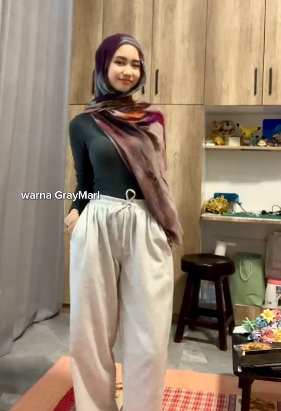 kaget bgt cuma 45k tapi COMFY SUPER RECOMMENDED! 😭 dipake rumahan enak, dipake main pun oke bangeeeet 🫶🏻