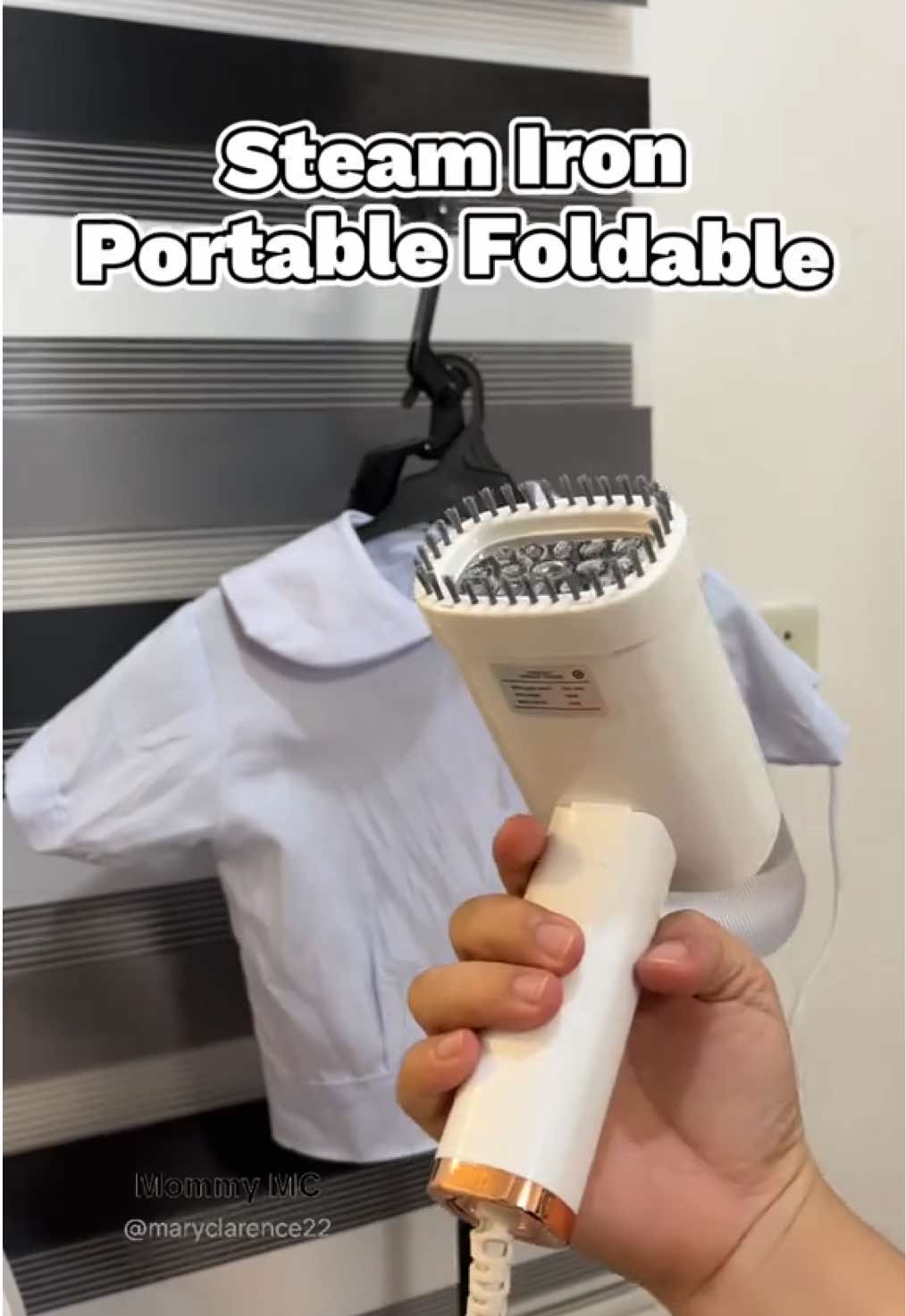 Portable Handheld Steam Iron Foldable Travel Size #steamiron #handheldsteamiron #portablesteamiron #foldablesteamiron #dreepor 