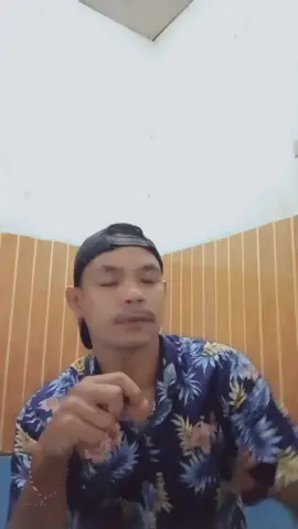 aku mungkin bukan orang penting dlm hidup mu🥺#fypシ゚viral #fypoficial #🤗❤️ #allah 