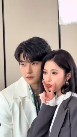 ditunggu drama terbarunya ganteng 😍😍#drachin #chinesedrama #shaowei #yuza #couple #shortdramachinese 