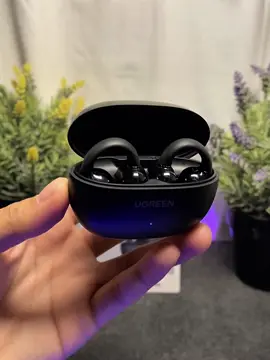 UGREEN Earclip, comfortable wireless clipbuds #ugreenearphone #wirelessearphone #earclip #virał #musiclover #bluetooth #sportearbuds 