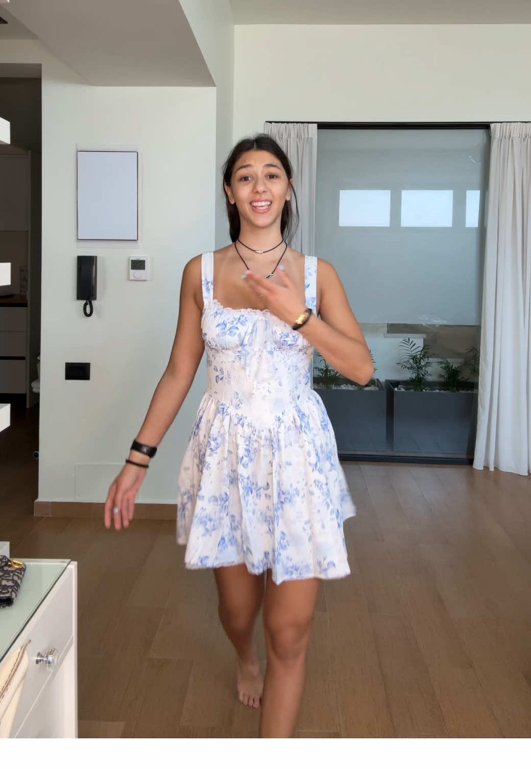 @decoro.gr “TITI20” -20% #xristinaathanasiadi #outfit 